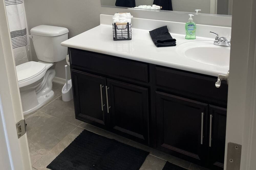 Photo of Bathroom in Buckeye