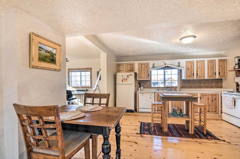 Photo of Kitchen in Henrieville