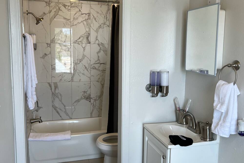 Photo of Bathroom in Nogales