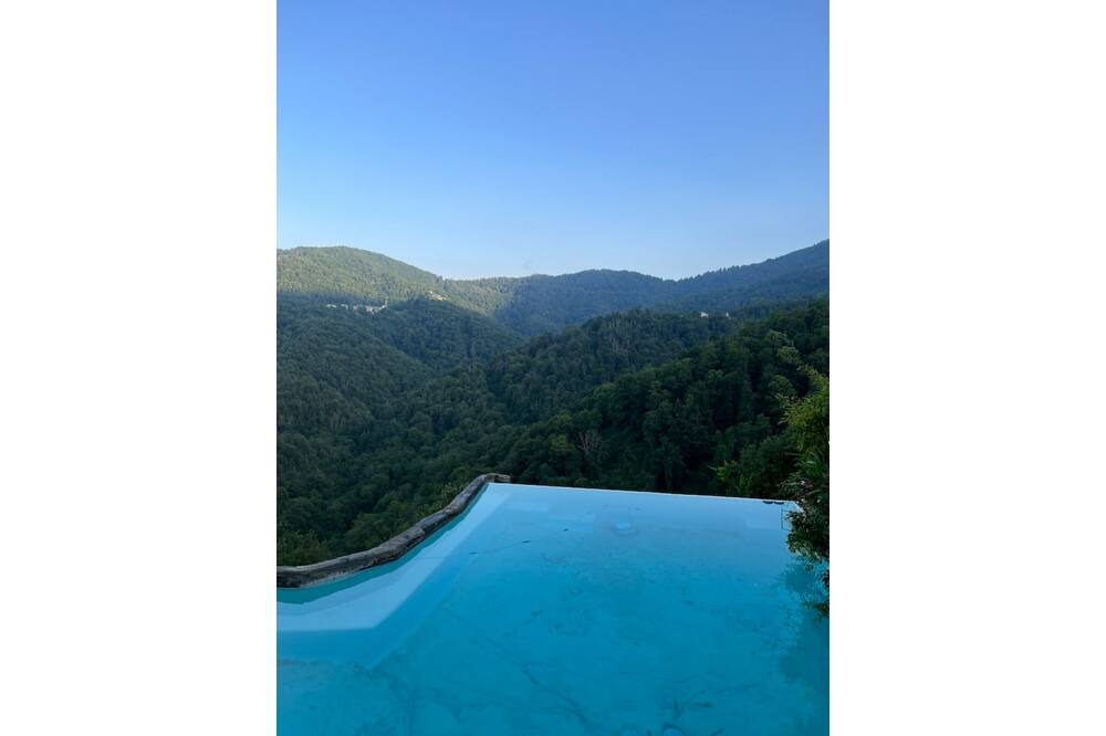 Photo of Outdoor in Carcheto-Brustico