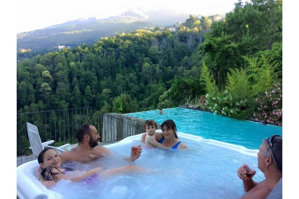 Photo of Outdoor in Carcheto-Brustico
