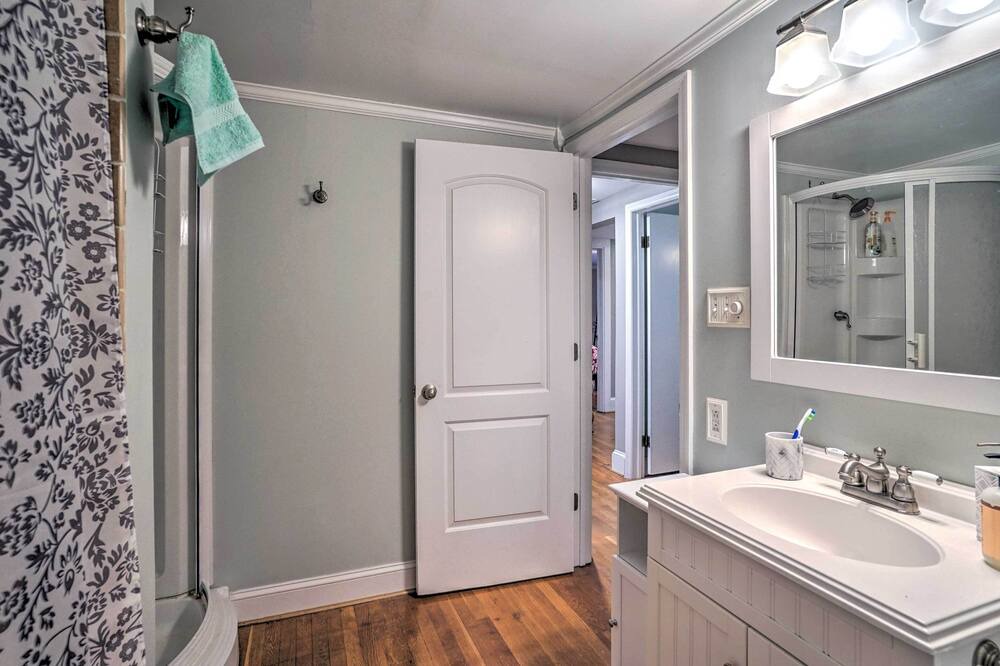 Photo of Bathroom in Mount Holly