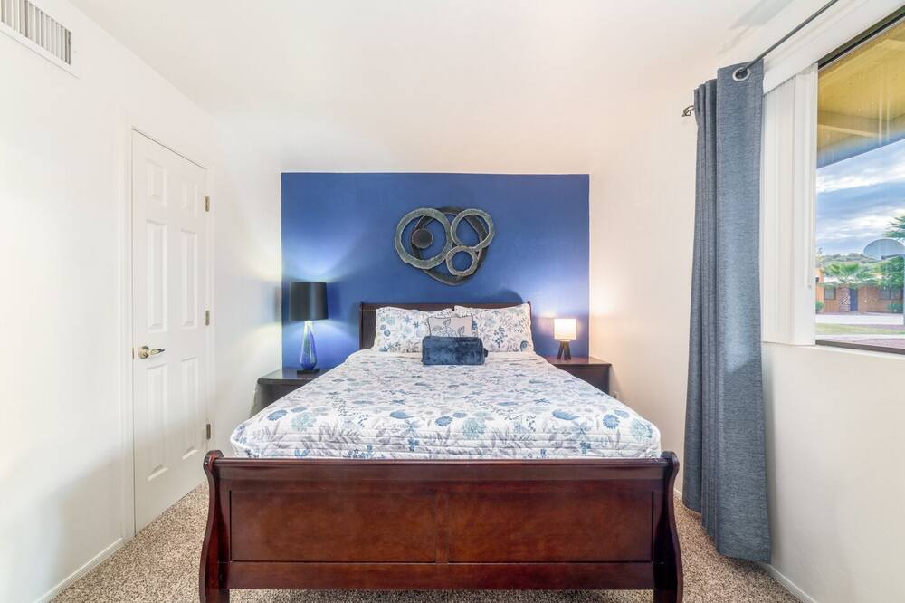 Photo of Bedroom in Menlo Park