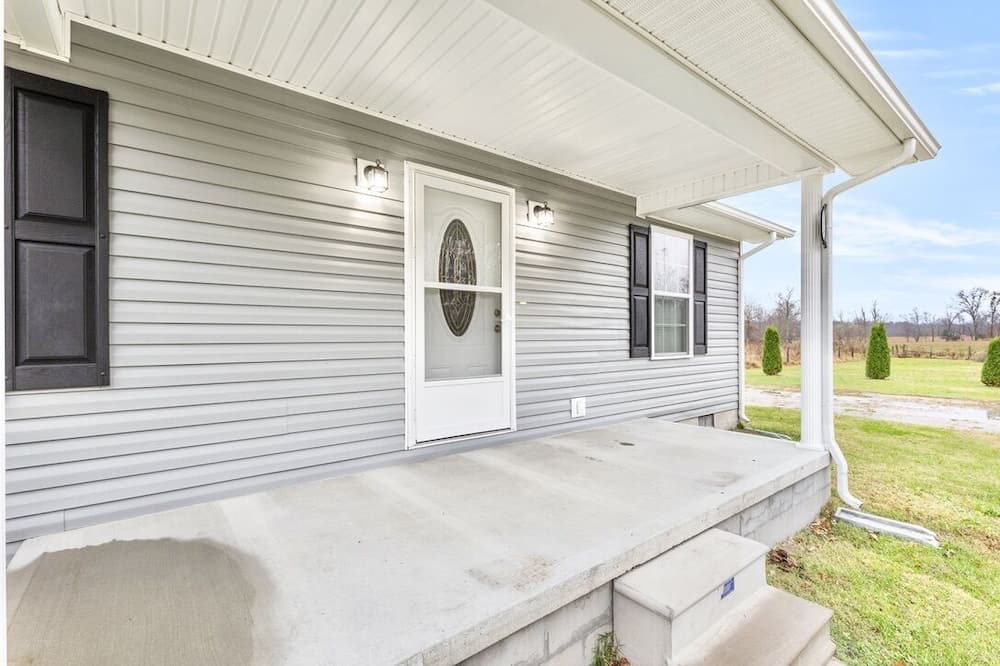 Photo of Outdoor in Jeffersonville