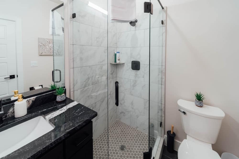 Photo of Bathroom in Hildale