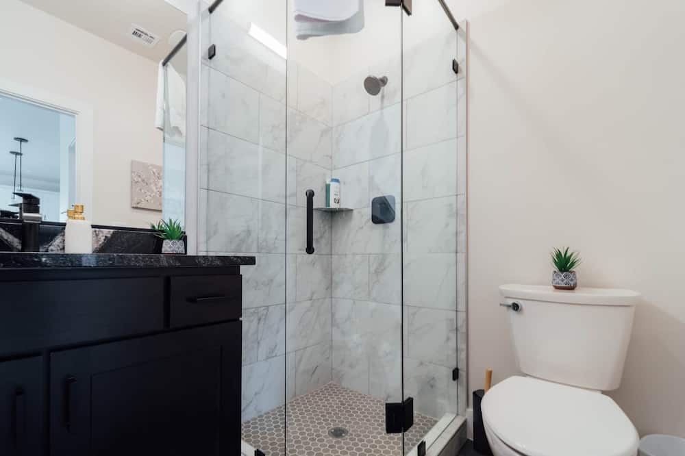 Photo of Bathroom in Hildale