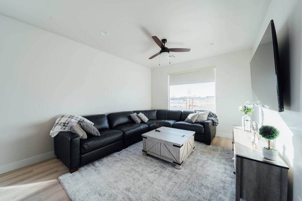 Photo of Bedroom in Hildale
