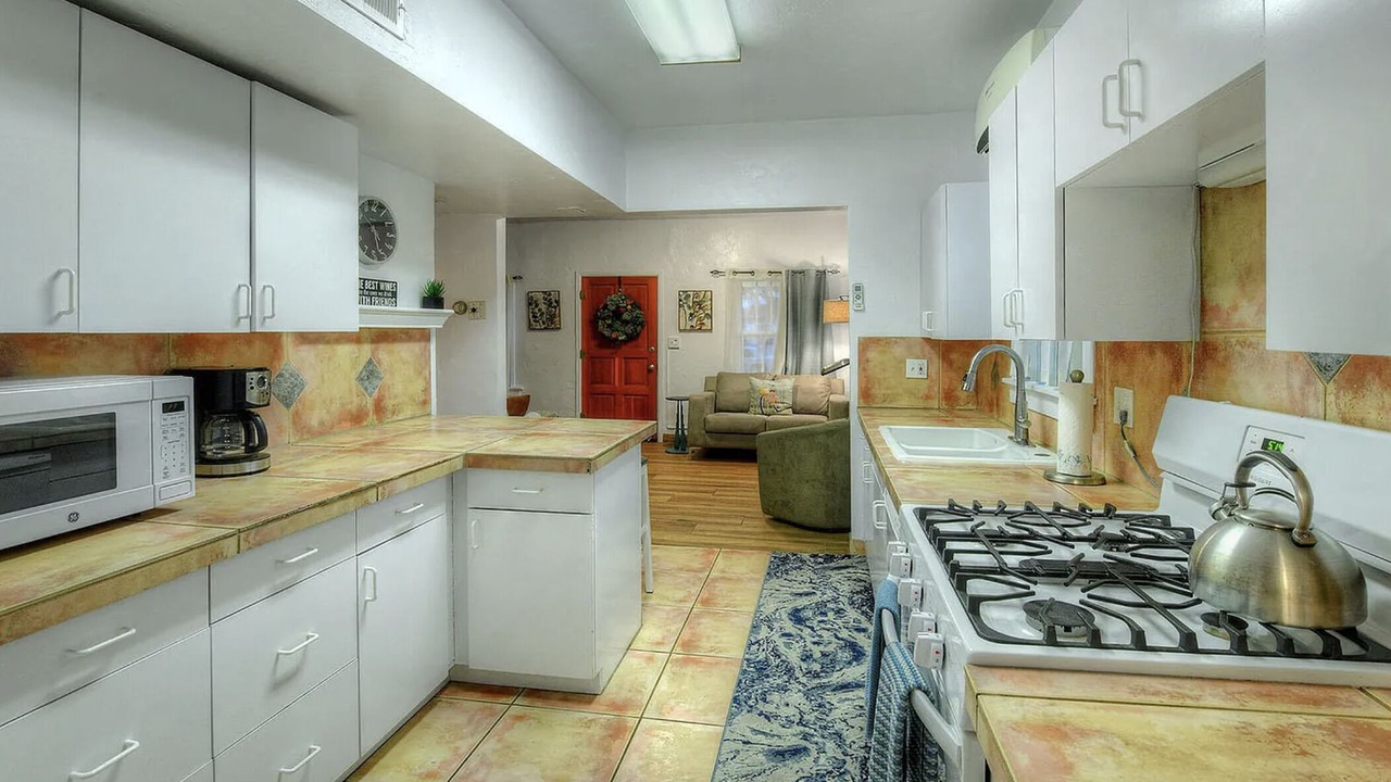 Photo of Kitchen in Blenman-Elm