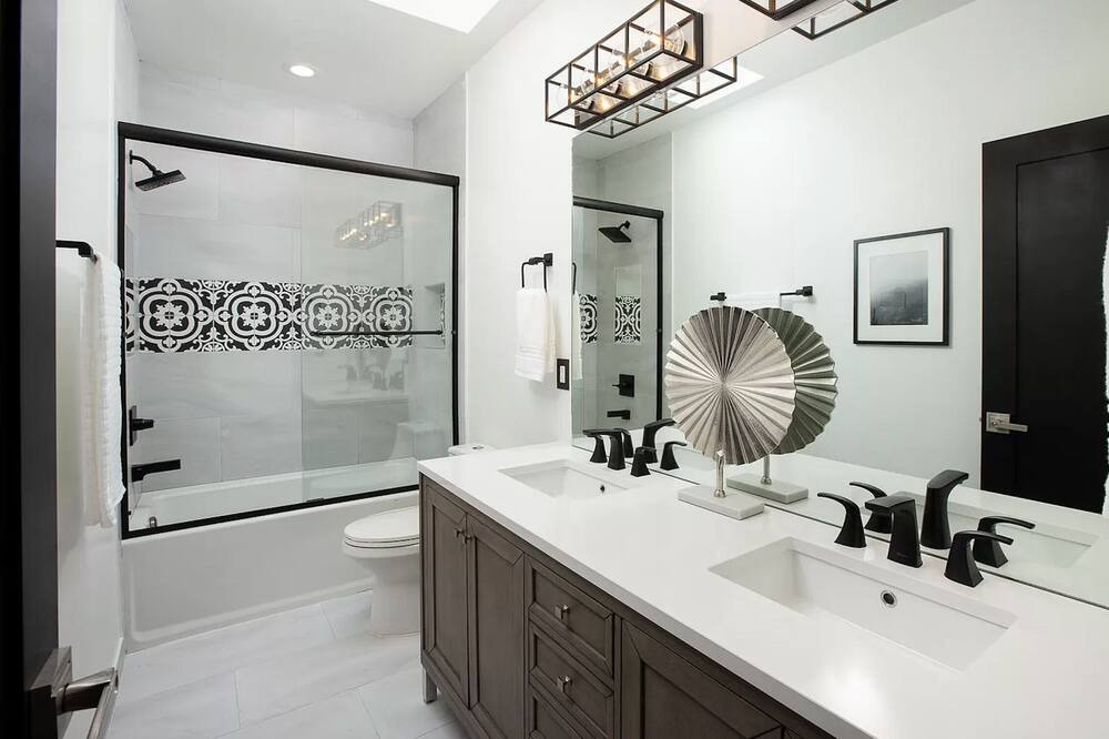 Photo of Bathroom in Stonegate