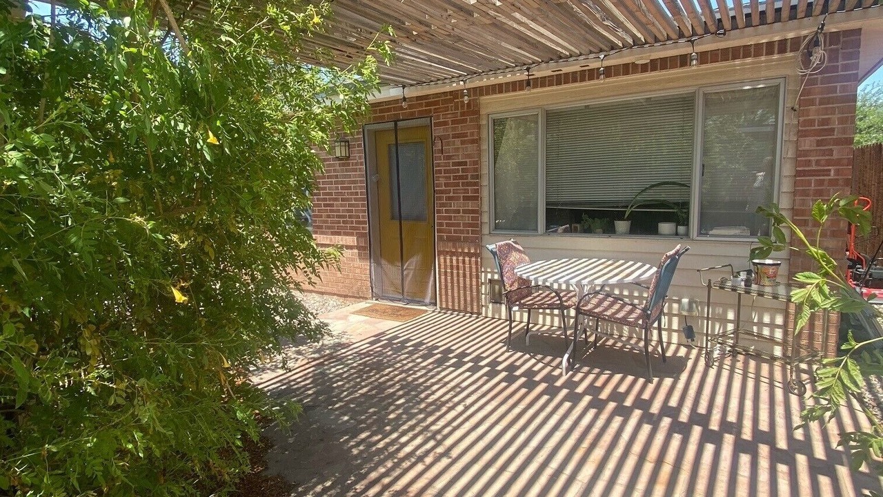 Photo of Outdoor in South Country Club Manor