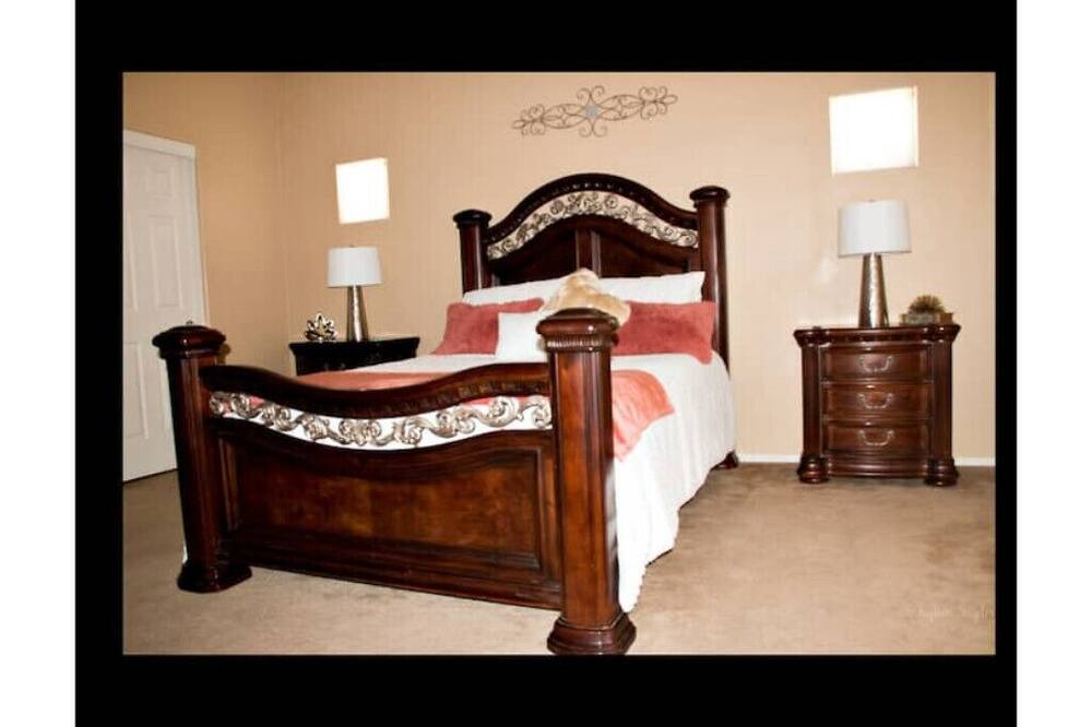Photo of Bedroom in Rancho Sahuarita