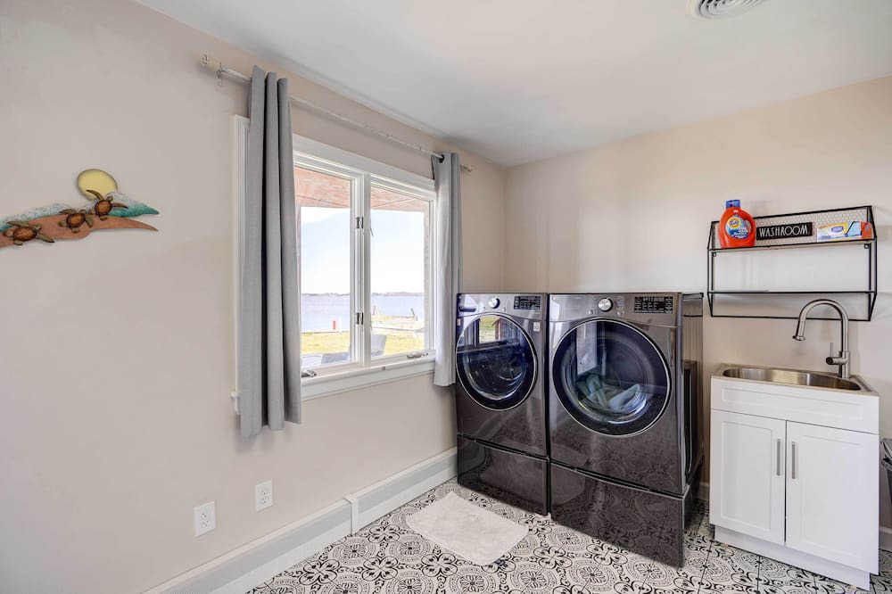 Photo of Bedroom in Fentress