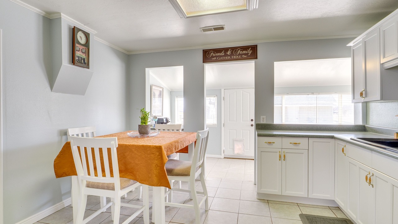 Photo of Kitchen in Oasis