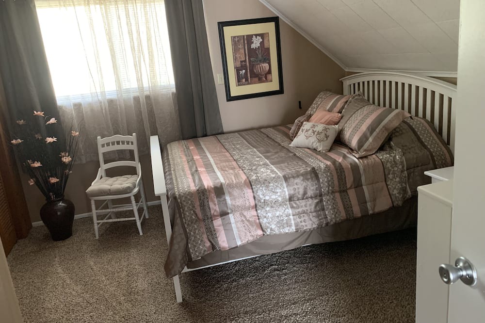 Photo of Bedroom in Farmers