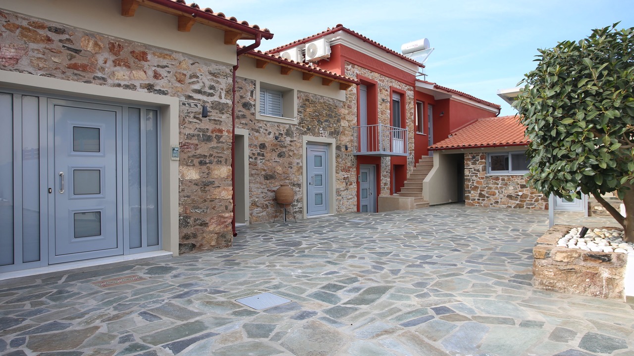 Photo of Outdoor in Markopoulon