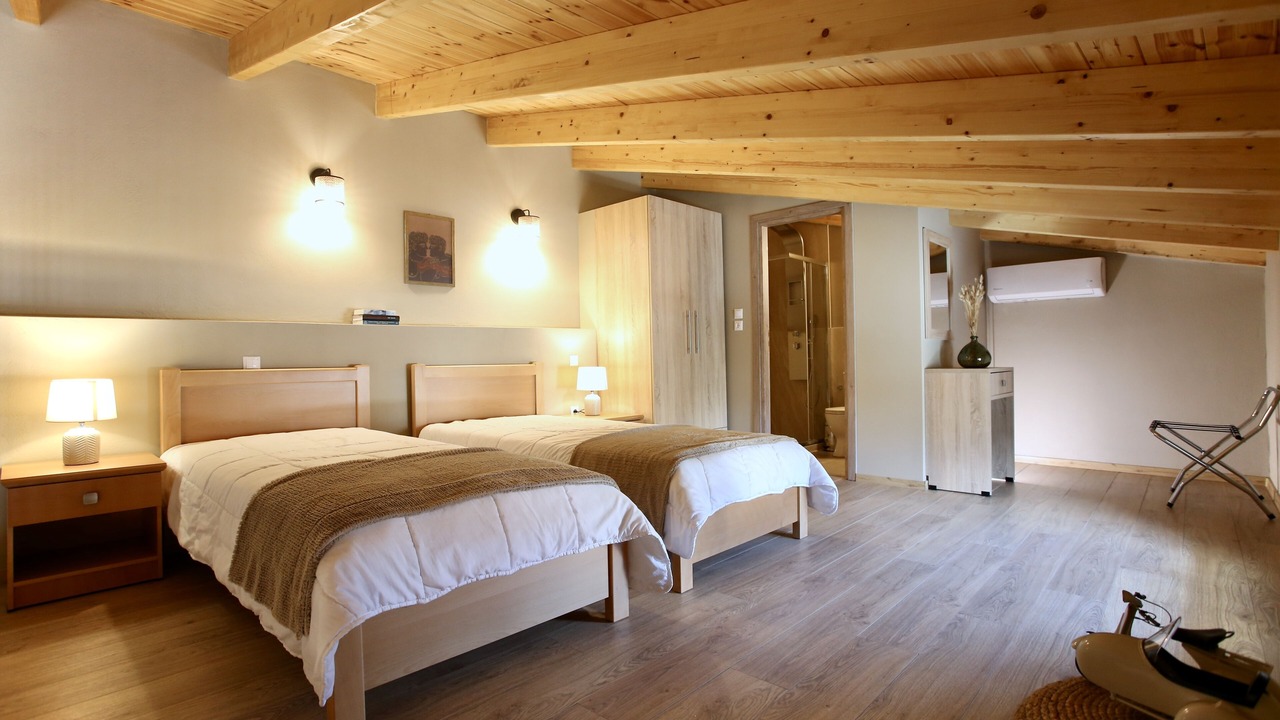 Photo of Bedroom in Markopoulon