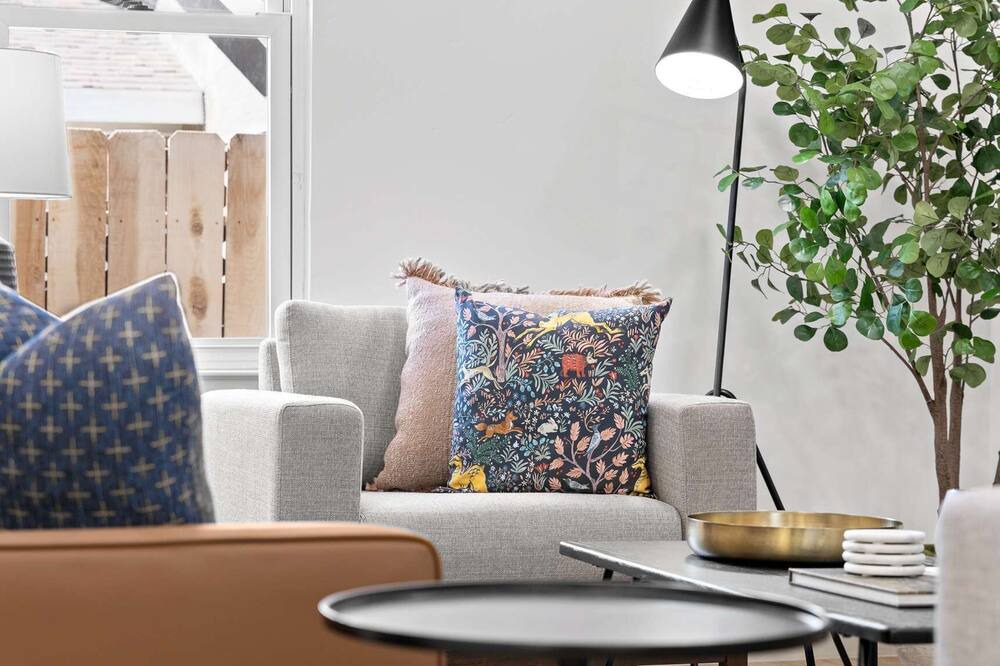 Photo of Livingroom in Exeter
