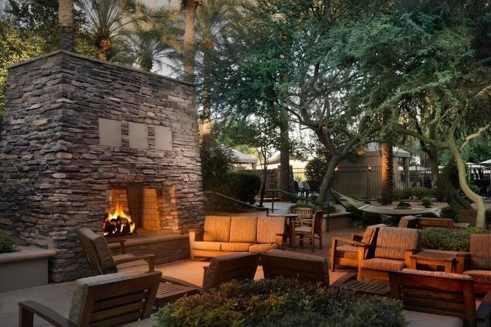Photo of Outdoor in Kierland