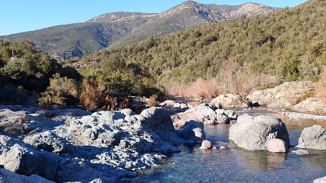 Photo of Outdoor in Manso