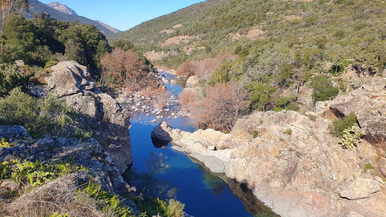 Photo of Outdoor in Manso