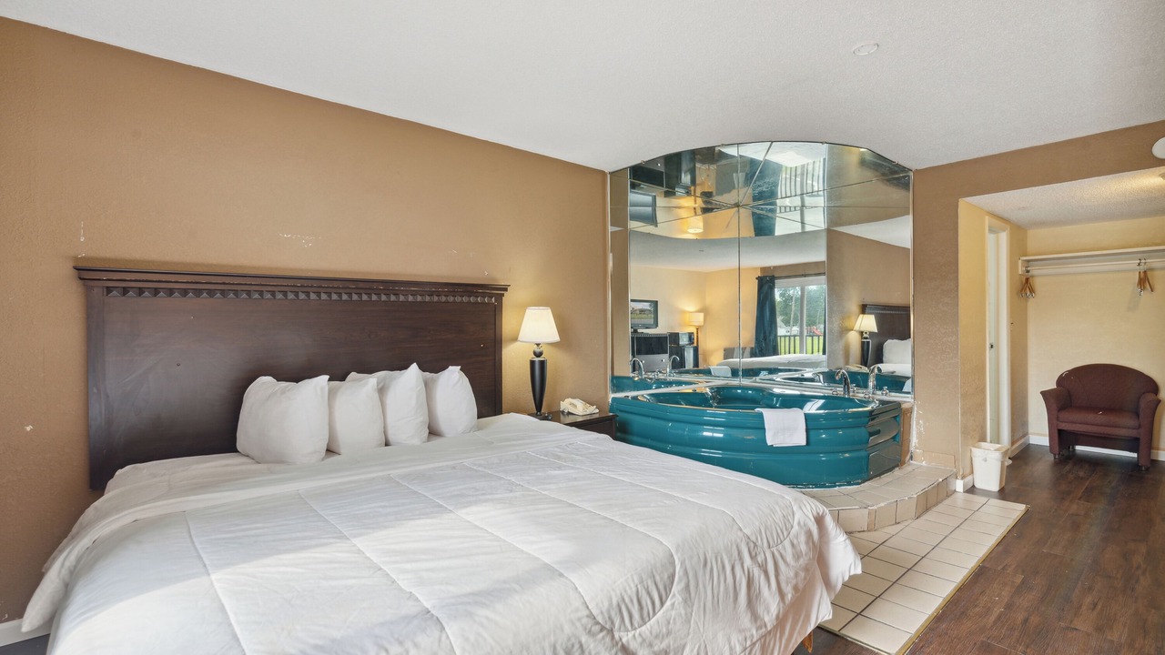 Photo of Bedroom in Toledo