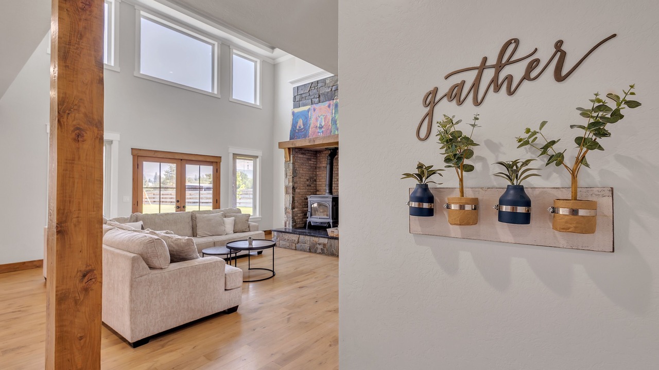 Photo of Livingroom in Corvallis