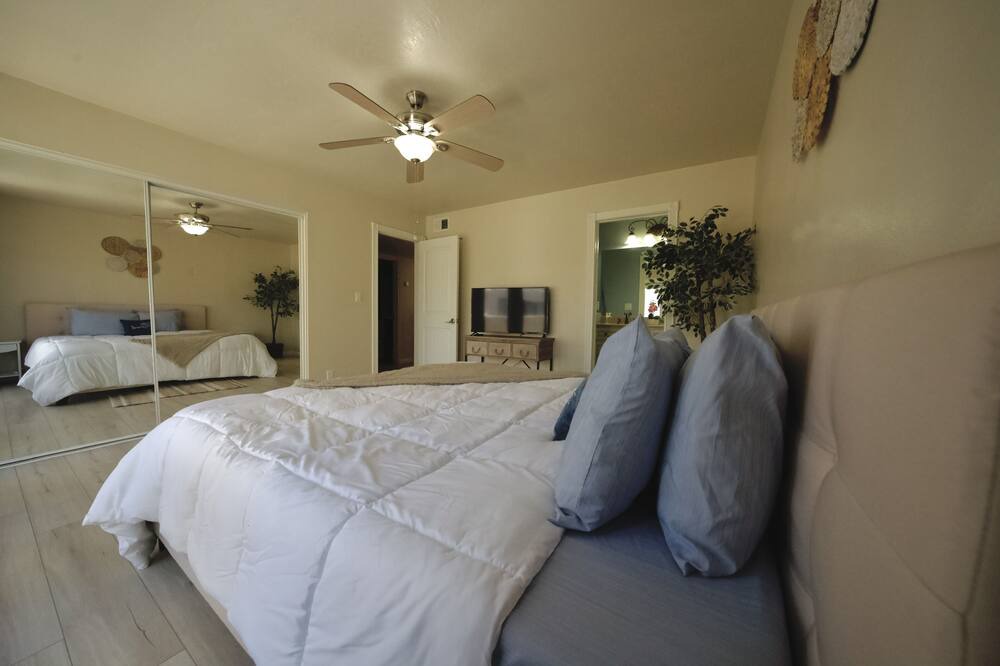 Photo of Bedroom in Arts District