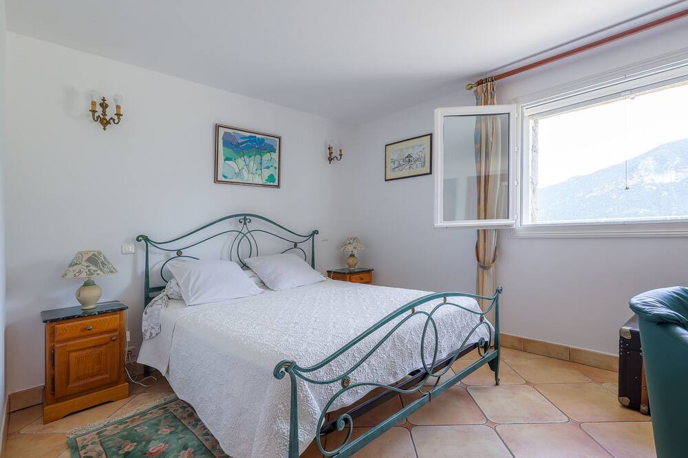 Photo of Bedroom in Chisa