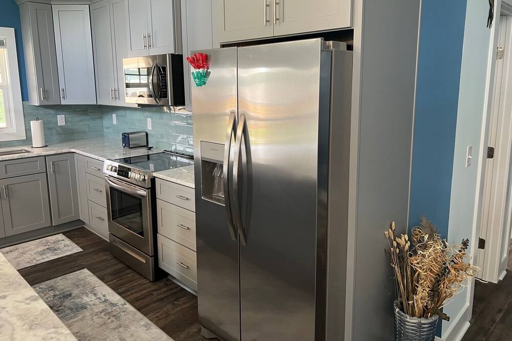 Photo of Kitchen in Murraysville