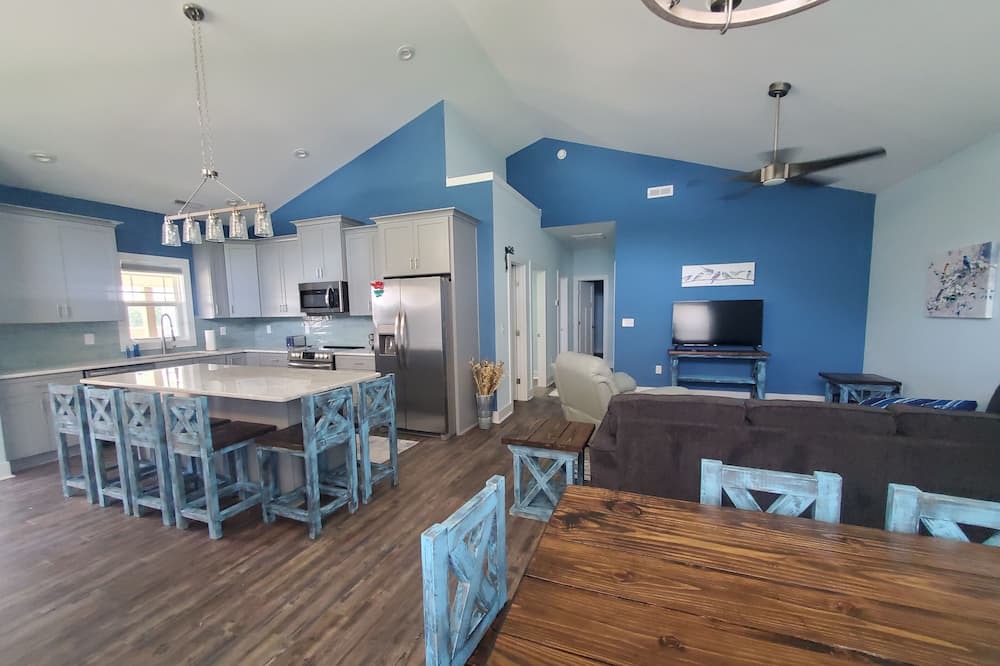 Photo of Kitchen in Murraysville