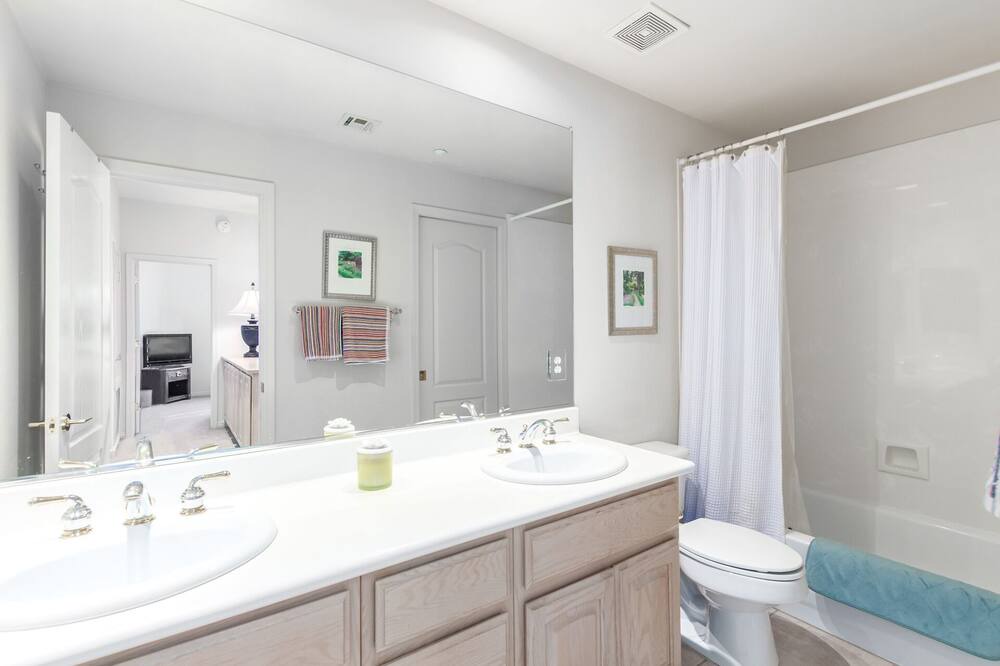 Photo of Bathroom in Gainey Village Villas