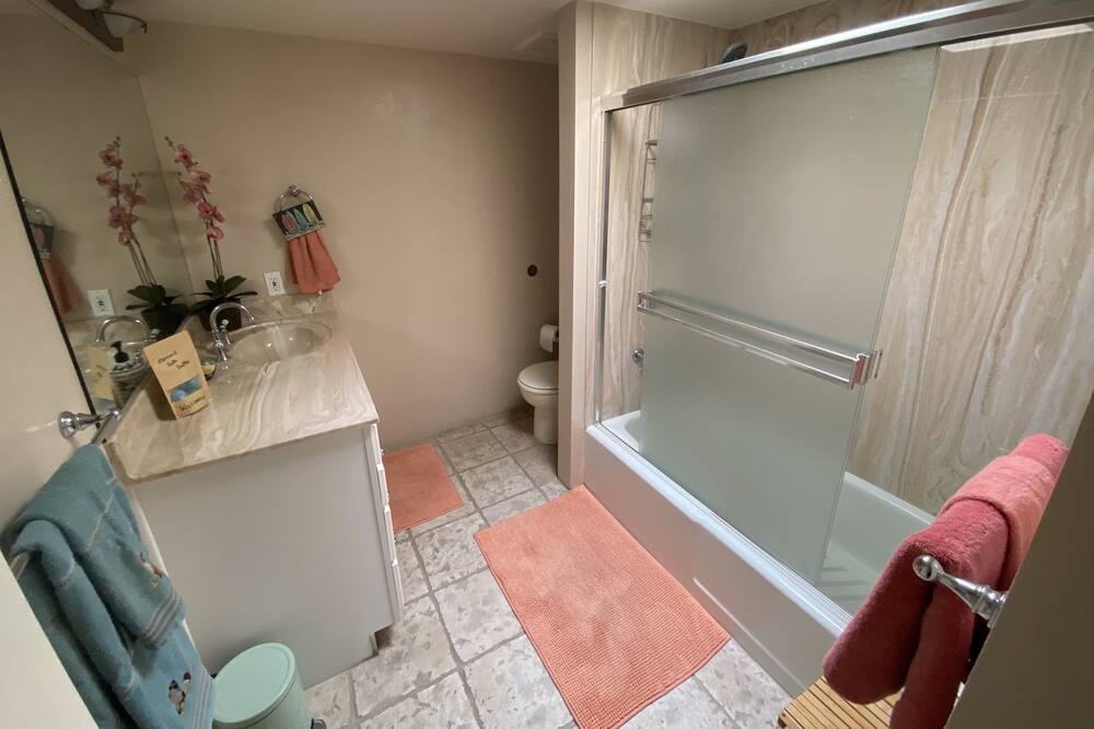Photo of Bathroom in Tucson