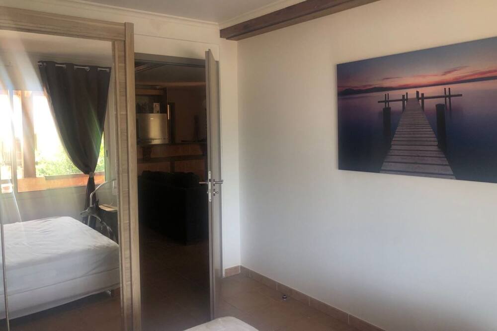 Photo of Bedroom in Residences du Golfe de Lava