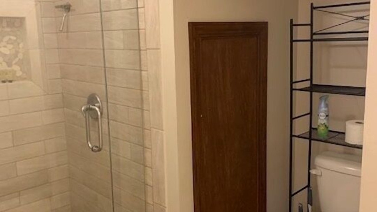 Photo of Bathroom in Cottage Line