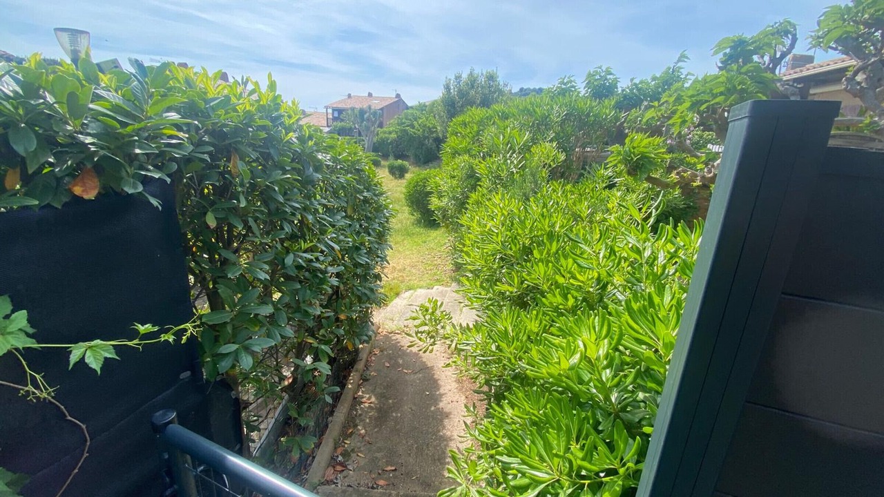 Photo of Outdoor in Residences du Golfe de Lava