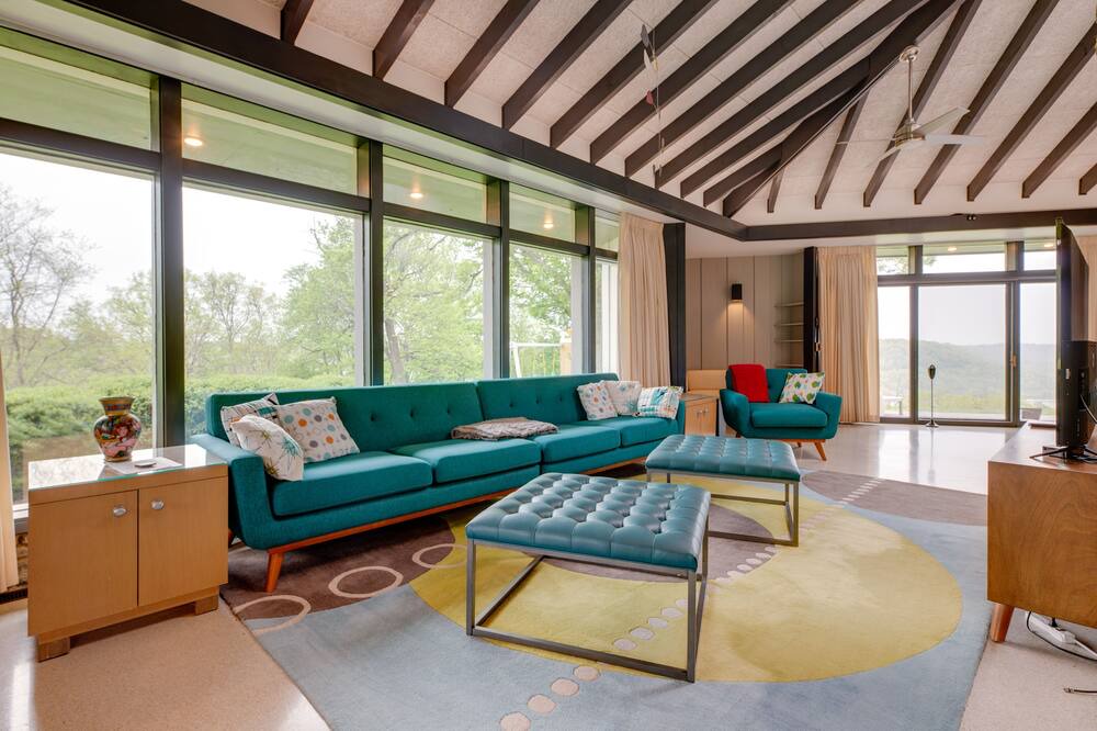 Photo of Livingroom in Delhi Hills