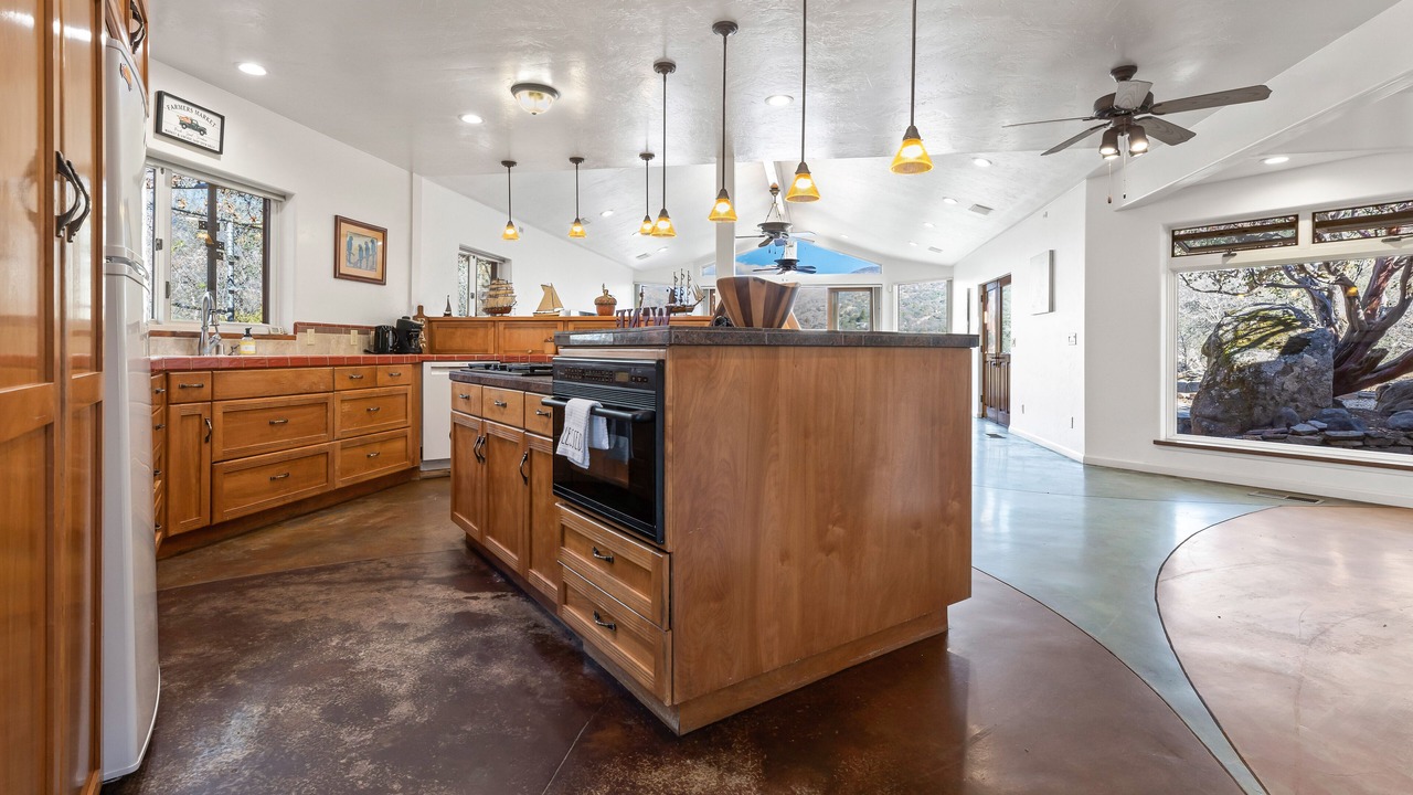 Photo of Kitchen in Three Rivers