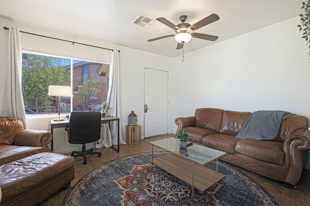 Photo of Livingroom in Governmental Mall