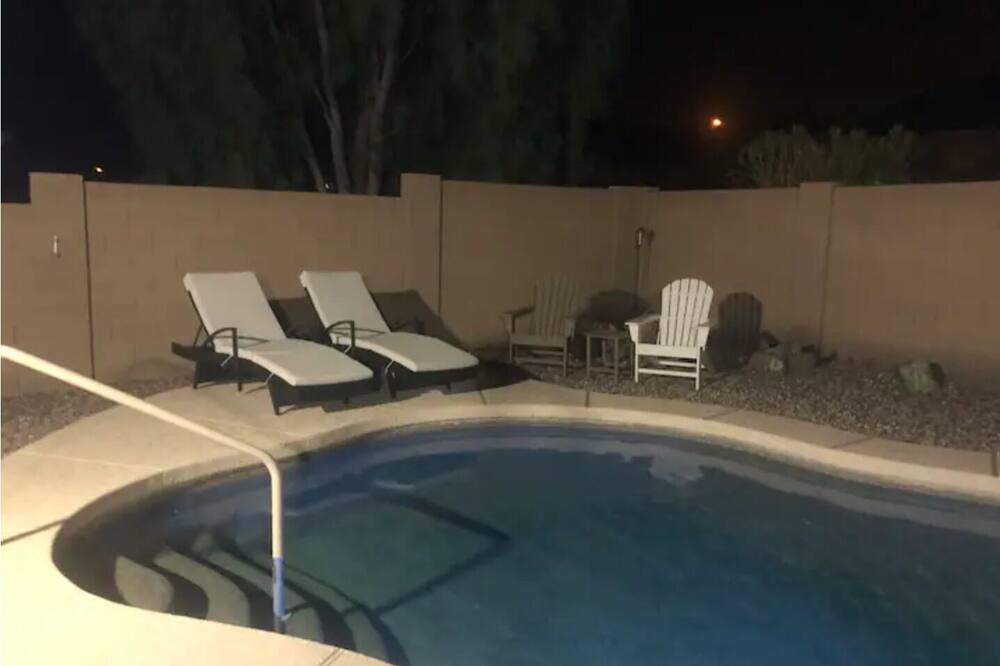 Photo of Outdoor in Dove Cove Estates