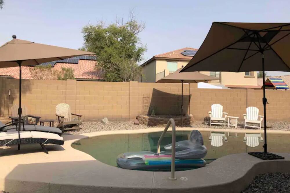 Photo of Outdoor in Dove Cove Estates