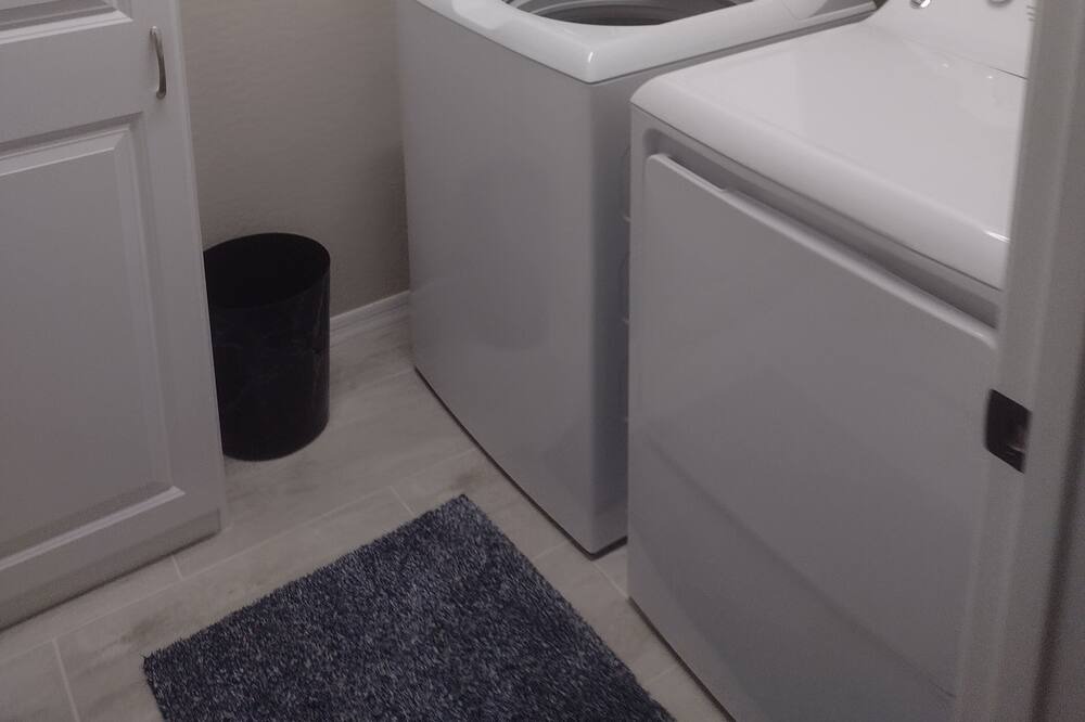 Photo of Bedroom in Maricopa