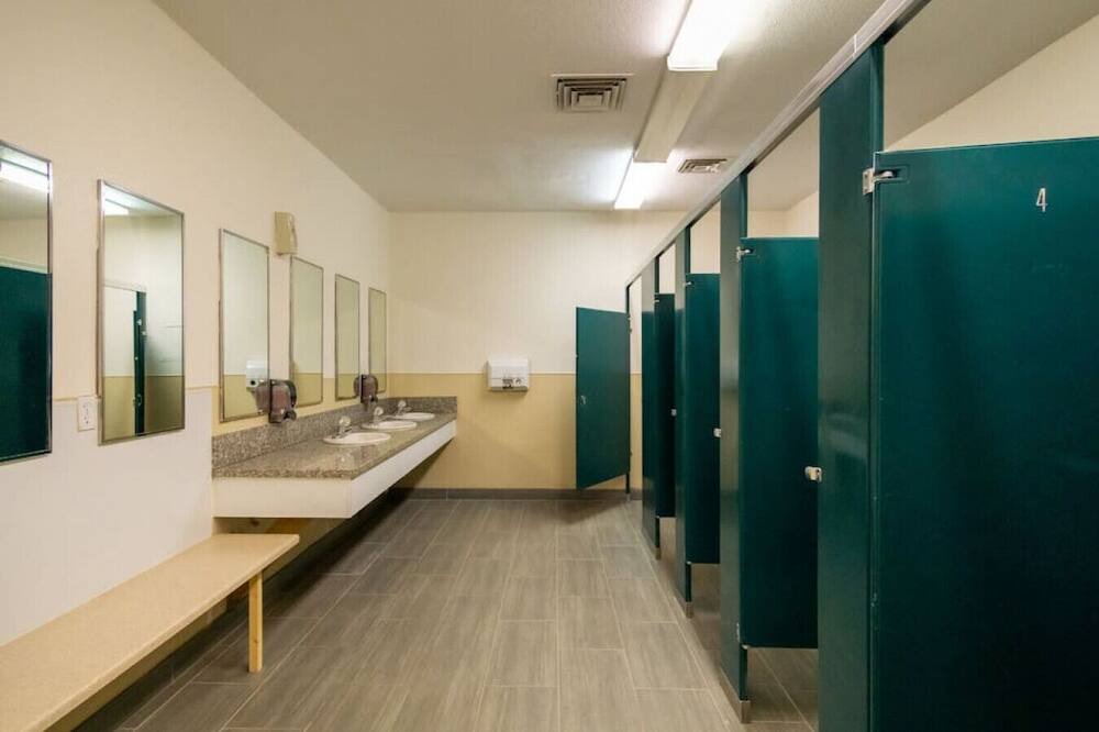 Photo of Bathroom in Ehrenberg