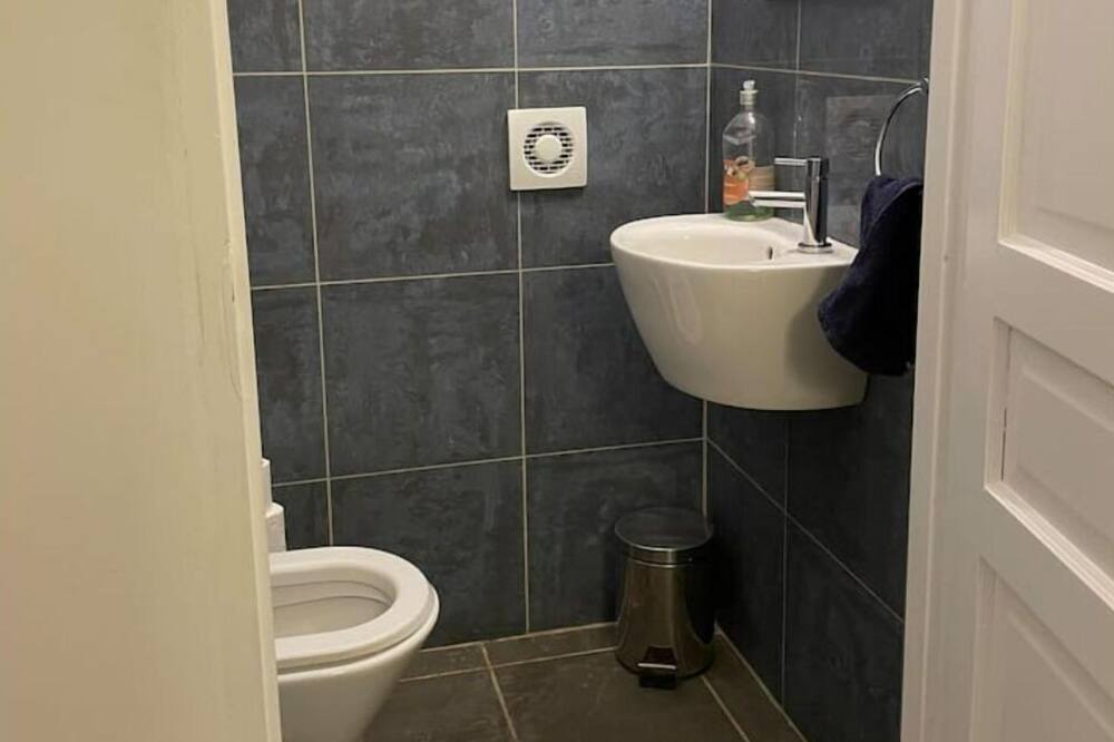 Photo of Bathroom in Residences du Golfe de Lava