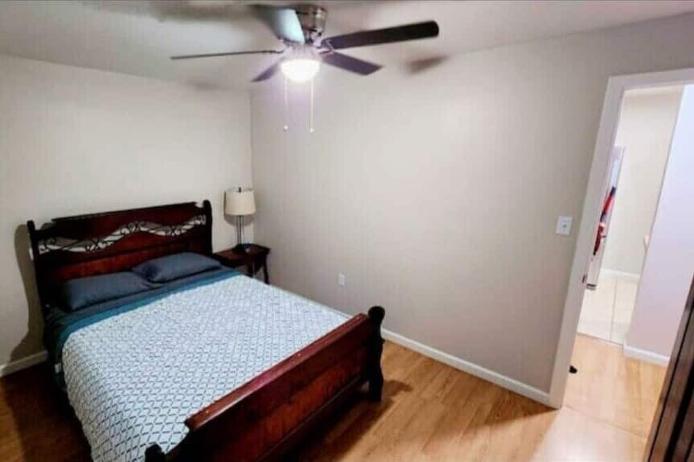 Photo of Bedroom in Exeter