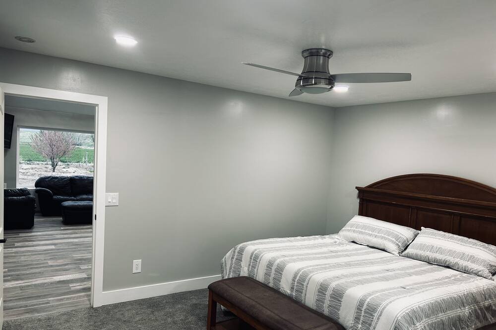 Photo of Bedroom in Leamington