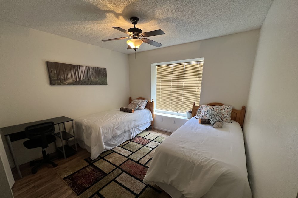 Photo of Bedroom in Greenacres