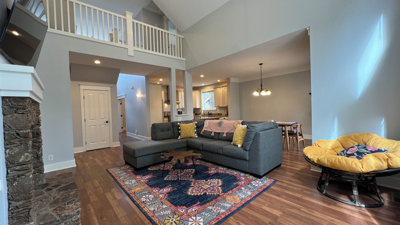 Photo of Livingroom in Ponderosa Trails