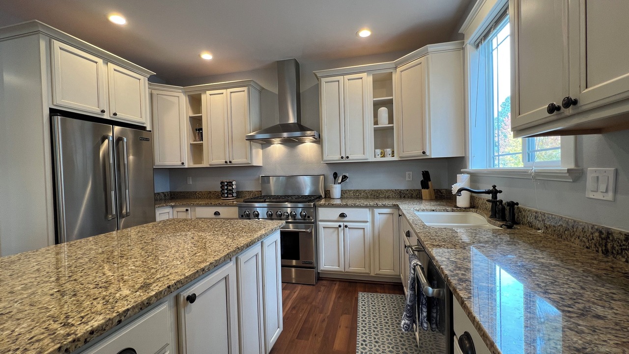 Photo of Kitchen in Ponderosa Trails