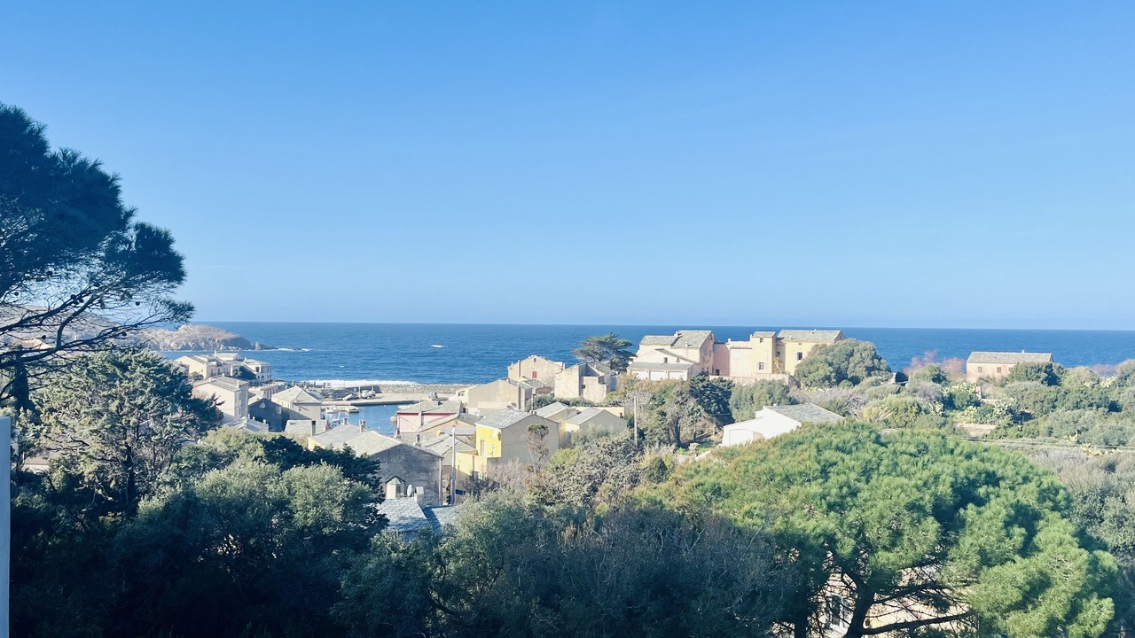 Photo of Outdoor in Centuri