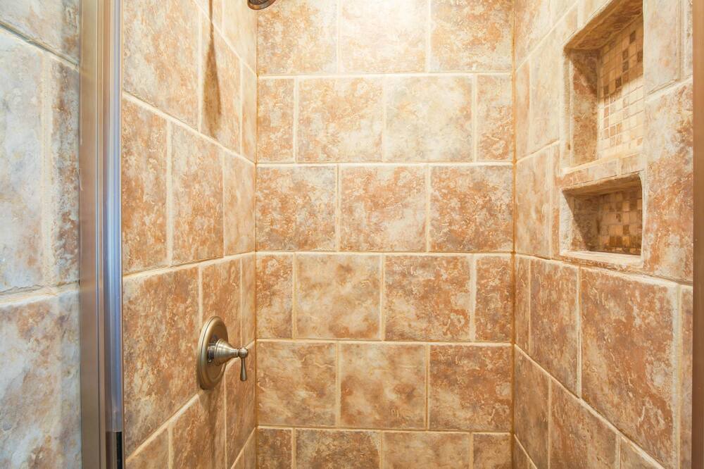 Photo of Bathroom in Sullivan's Island